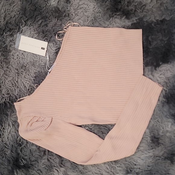 Endless Rose Puff Sleeve One Shoulder Top - Picture 8 of 13